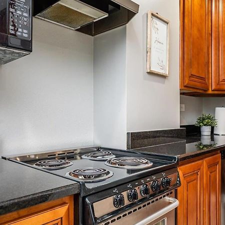 فيلا Downtown! 24H Concierge! Private Balcony! 11K أتلانتا المظهر الخارجي الصورة
