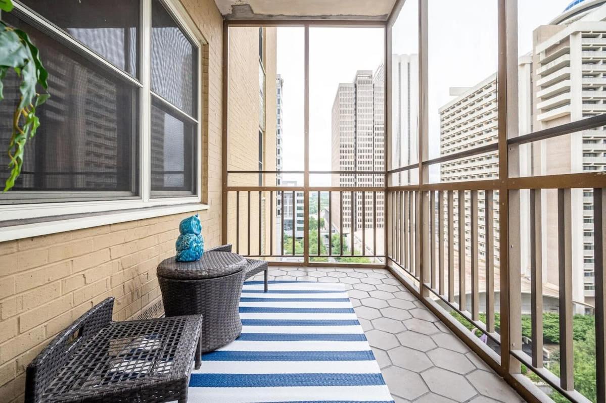 فيلا Downtown! 24H Concierge! Private Balcony! 11K أتلانتا المظهر الخارجي الصورة