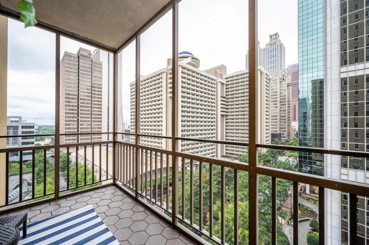 فيلا Downtown! 24H Concierge! Private Balcony! 11K أتلانتا المظهر الخارجي الصورة